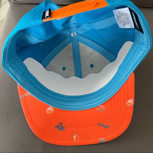 BNWT Tony Hawk Adjustable Fit Hat with Leather Decal Patch - Picture 6 of 7